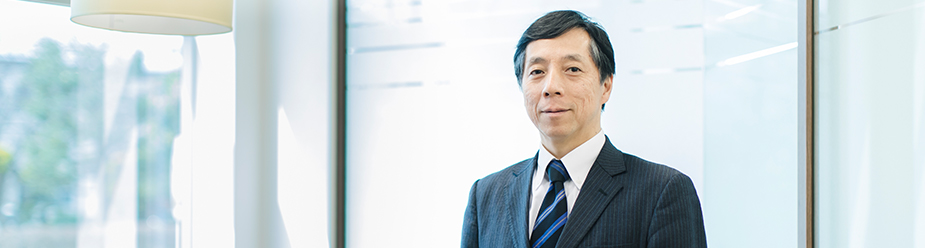 代表取締役社長 鈴木 秀彦